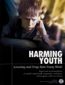 傷害青少年，篩檢和藥物摧殘年輕人的心靈